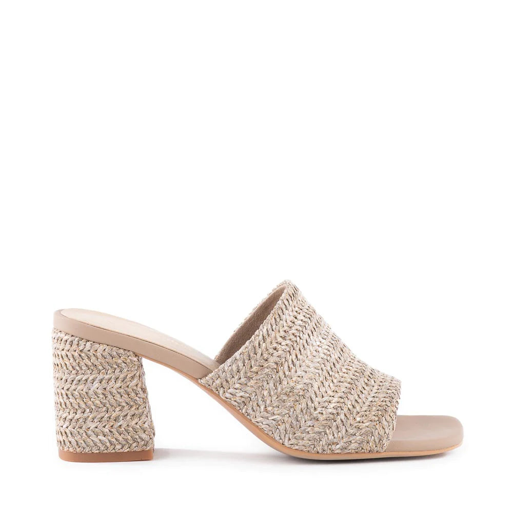 Adapt Raffia Sandal in Taupe