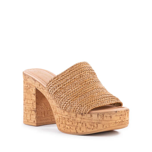 Applause Platform Sandal - Tan