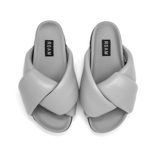 Roam puffy sandals in grey