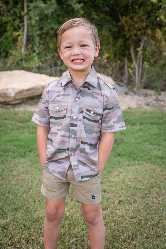 Camo Pearl Snap Short Sleeve
