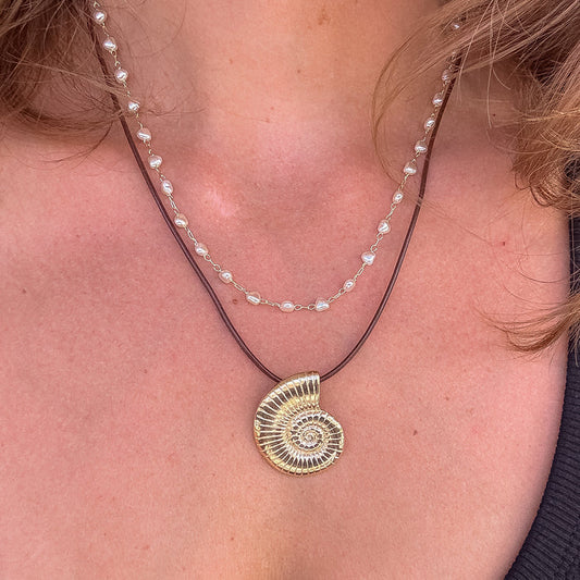 Islander Shell Leather Necklace